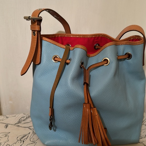 Handbag - Picture 5 of 9